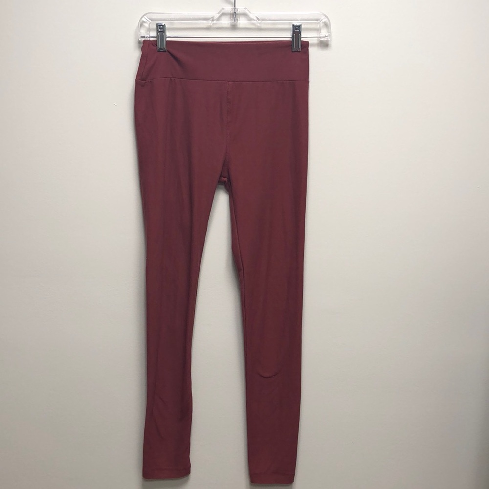 LulaRoe Women’s Leggings Red One Size